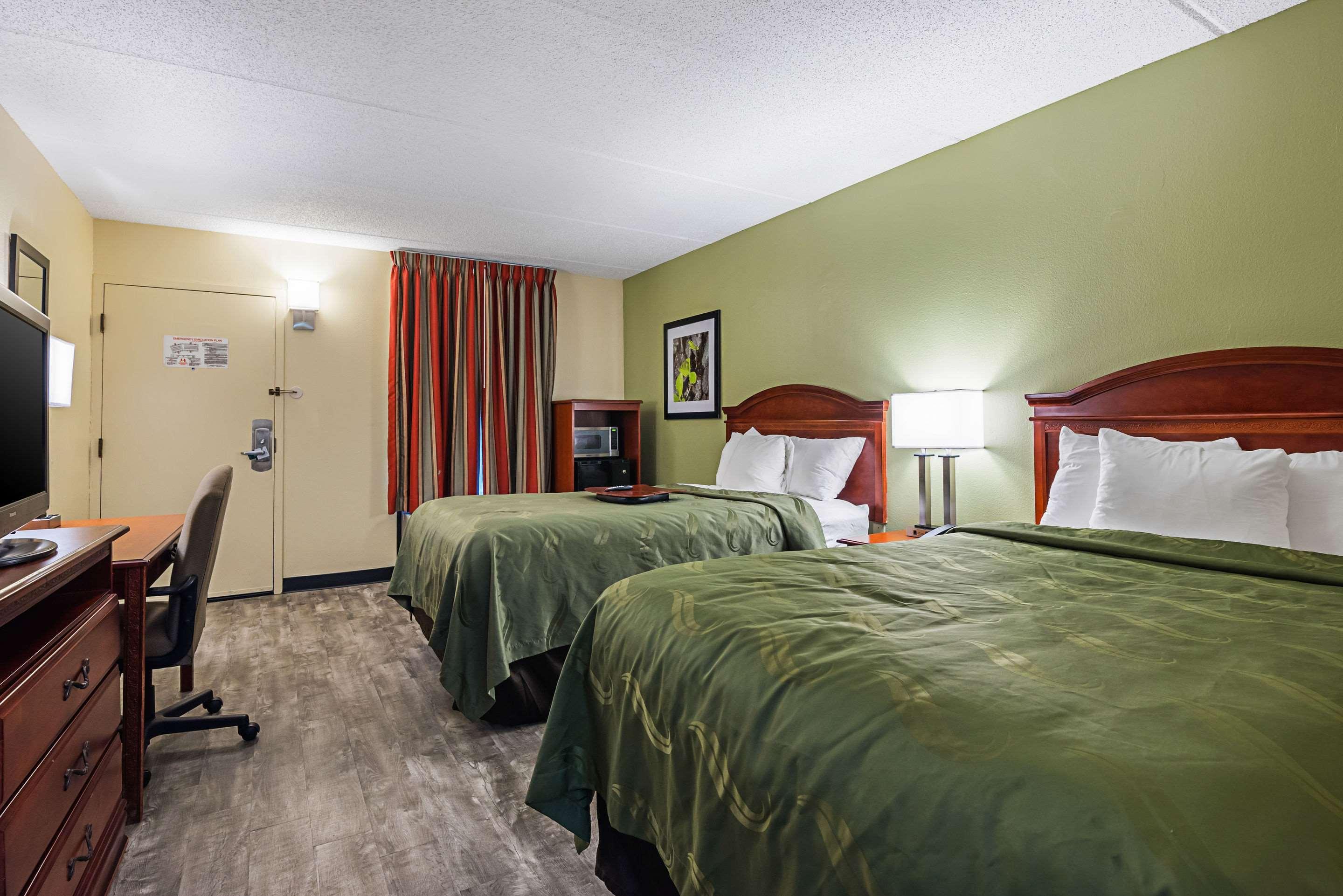 Quality Inn Airport - Southeast Irondale Exterior foto