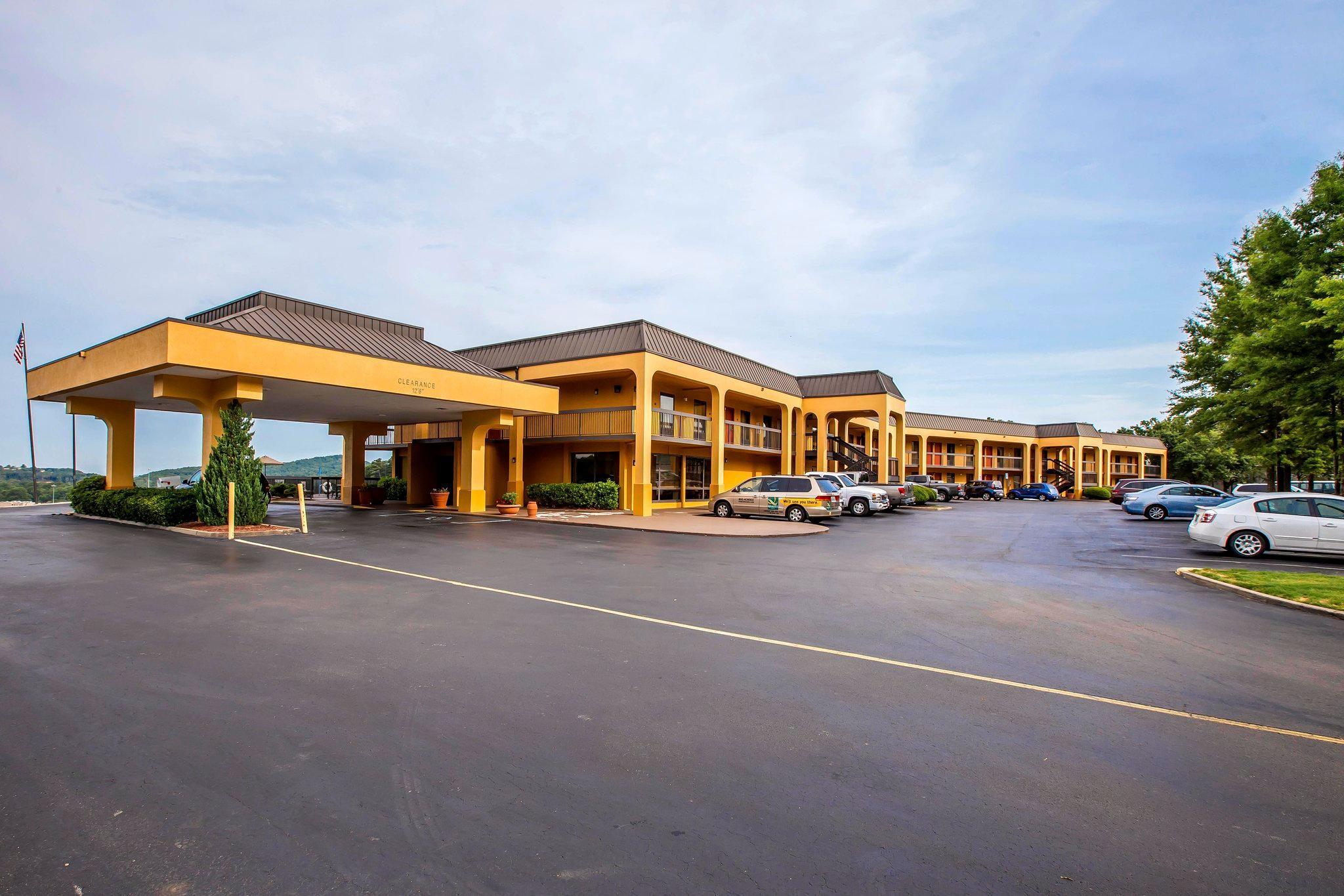 Quality Inn Airport - Southeast Irondale Exterior foto